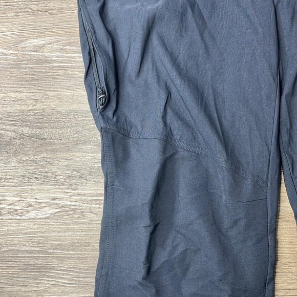 Columbia Mens Royce Peak Black OmniShield Articulate Knee Flex Nylon Pants 38x32 - Picture 8 of 15